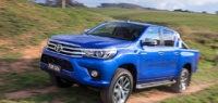 Компания Toyota показала новый пикап Hilux