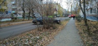 Бетонную световую опору снес Mercedes-Benz в Дзержинске